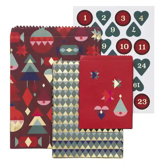 Enkel retur - 24 påsar av papper, grafiskt jultema med guldmetallic, 3 storlekar × 8 st. + stickers 1–24